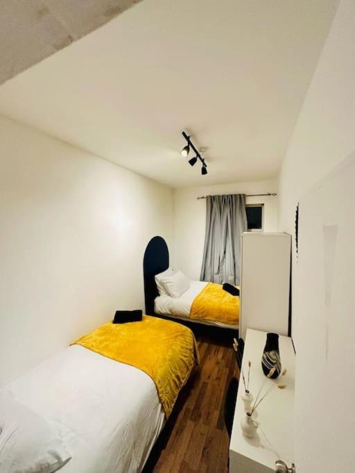 *Super Central 20Min To Big Ben* Apartment London Bagian luar foto